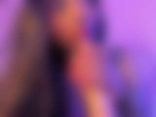 Cinnamoon's Live Sex Cam Show