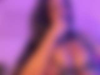 Cinnamoon's Live Sex Cam Show