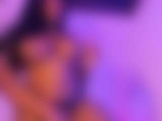 Cinnamoon's Live Sex Cam Show