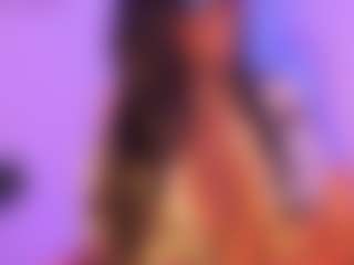 Cinnamoon's Live Sex Cam Show
