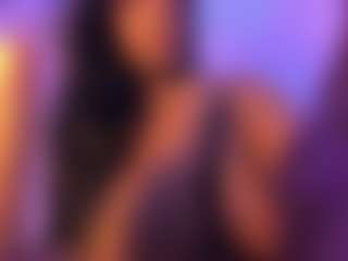 Live cam show with Cinnamoon - Public Ebony on MyBangCams