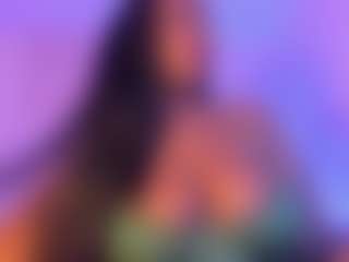 Live cam show with Cinnamoon - Public on sexylive.show