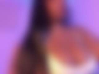 Cinnamoon's Live Sex Cam Show