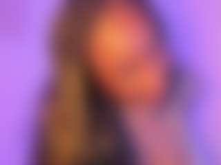 Cinnamoon's Live Sex Cam Show