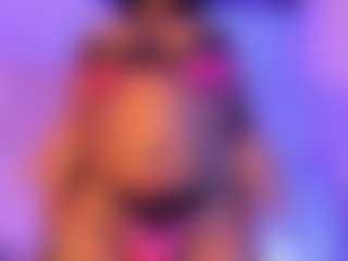 Cinnamoon's Live Sex Cam Show
