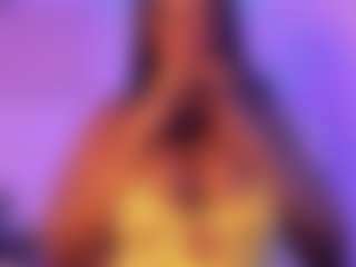 Live cam show with Cinnamoon - Hairy Pussy on CamClone