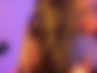 Cinnamoon's Live Sex Cam Show