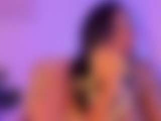 Cinnamoon's Live Sex Cam Show