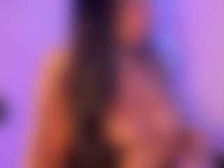 Cinnamoon's Live Sex Cam Show