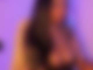 Cinnamoon's Live Sex Cam Show