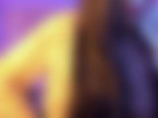Cinnamoon's Live Sex Cam Show