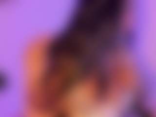 Cinnamoon's Live Sex Cam Show