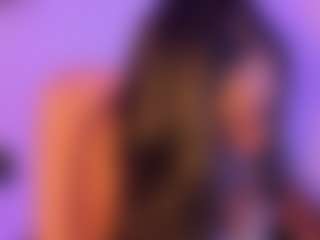 Cinnamoon's Live Sex Cam Show
