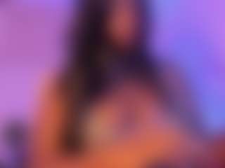Cinnamoon's Live Sex Cam Show
