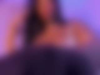 Cinnamoon's Live Sex Cam Show