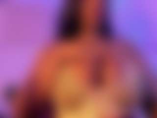 Cinnamoon's Live Sex Cam Show