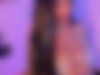 Cinnamoon's Live Sex Cam Show