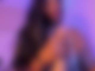 Cinnamoon's Live Sex Cam Show