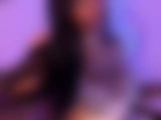 Cinnamoon's Live Sex Cam Show