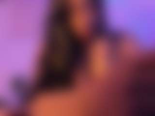 Cinnamoon's Live Sex Cam Show