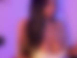 Live cam show with Cinnamoon - Tattoos Brown Hair on AdultVida.com