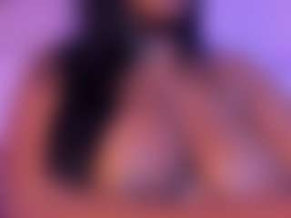 Cinnamoon's Live Sex Cam Show