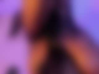 Cinnamoon's Live Sex Cam Show