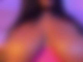 Cinnamoon's Live Sex Cam Show