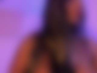 Cinnamoon's Live Sex Cam Show