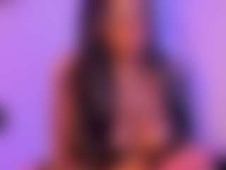 Cinnamoon's Live Sex Cam Show