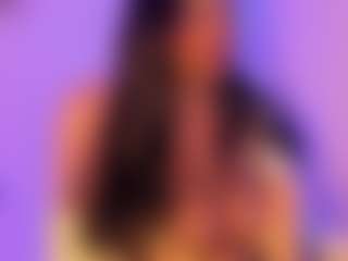 Live cam show with Cinnamoon - Ebony on xDating | colombia