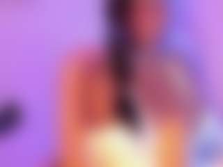 Cinnamoon's Live Sex Cam Show