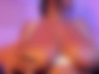 Cinnamoon's Live Sex Cam Show