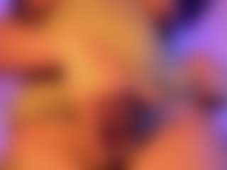 Cinnamoon's Live Sex Cam Show