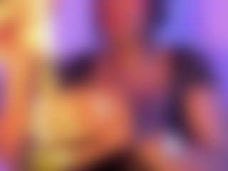 Cinnamoon-Natural Boobs's Live Sex Cam Show