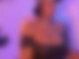 Cinnamoon-Natural Boobs's Live Sex Cam Show