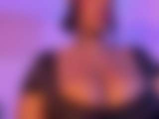 Cinnamoon-Natural Boobs's Live Sex Cam Show
