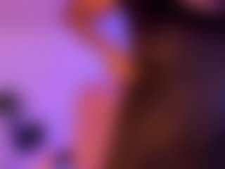 Cinnamoon-Natural Boobs's Live Sex Cam Show