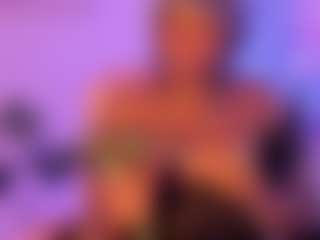 Cinnamoon-Natural Boobs's Live Sex Cam Show