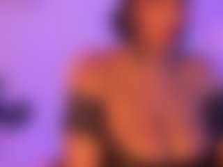 Cinnamoon-Natural Boobs's Live Sex Cam Show