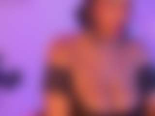 Cinnamoon-Natural Boobs's Live Sex Cam Show