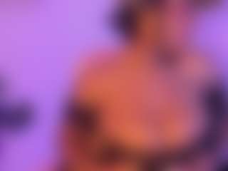 Cinnamoon-Natural Boobs's Live Sex Cam Show