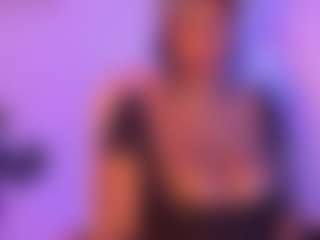 Cinnamoon-Natural Boobs's Live Sex Cam Show