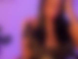 Cinnamoon-Natural Boobs's Live Sex Cam Show