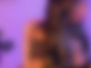 Cinnamoon-Natural Boobs's Live Sex Cam Show