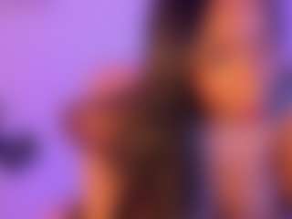Cinnamoon-Natural Boobs's Live Sex Cam Show
