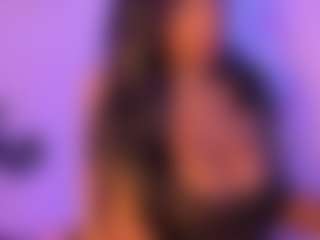 Cinnamoon-Natural Boobs's Live Sex Cam Show