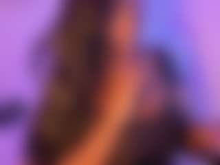 Cinnamoon-Natural Boobs's Live Sex Cam Show
