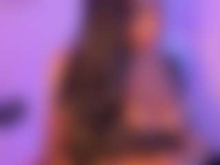 Cinnamoon-Natural Boobs's Live Sex Cam Show