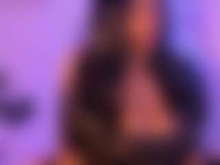 Cinnamoon-Natural Boobs's Live Sex Cam Show